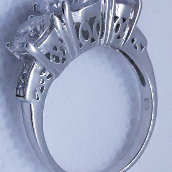 Sterling silver and CZ cocktail ring Size 7 - Picture 5 of 9